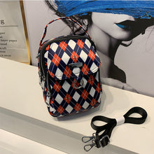 Load image into Gallery viewer, Nylon Print Crossbody Bag