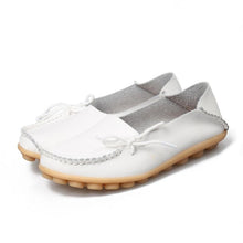 Load image into Gallery viewer, Women's Leather Loafers Moccasins