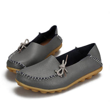 Load image into Gallery viewer, Women's Leather Loafers Moccasins