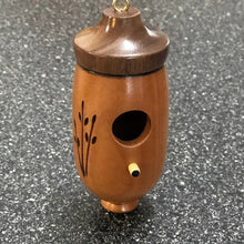 Load image into Gallery viewer, Hummingbird House