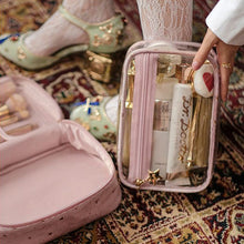 Load image into Gallery viewer, Sac cosmétique en velours de grande capacité