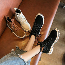 Load image into Gallery viewer, Martin women's breathable boots