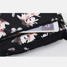 Load image into Gallery viewer, Women's Multi-Pocket Nylon Shoulder Handbag