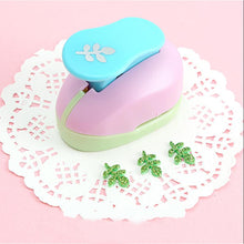 Load image into Gallery viewer, Paper Art Presser