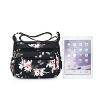 Load image into Gallery viewer, Women's Multi-Pocket Nylon Shoulder Handbag