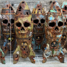 Load image into Gallery viewer, Resin Skull Bomb Ornament