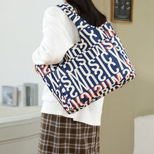 Load image into Gallery viewer, Fashion Print Handbag