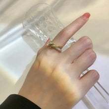 Load image into Gallery viewer, Vintage Gold-plated Adjustable Ring