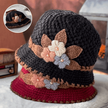 Load image into Gallery viewer, French Thicken Women's Flowers Knitted Woolen Hat