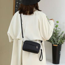 Load image into Gallery viewer, Women's fashionable shoulder bag made of nylon