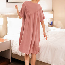 Load image into Gallery viewer, Plus Size Nightdress