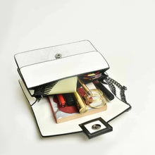 Load image into Gallery viewer, Vintage Square Chain Bag