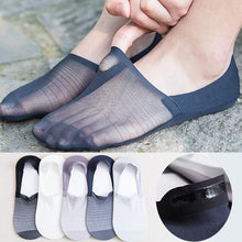 Load image into Gallery viewer, Men's Invisible Ice Silk Boat Socks