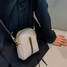 Load image into Gallery viewer, Pattern Crossbody Bag