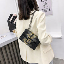 Load image into Gallery viewer, Vintage Square Chain Bag