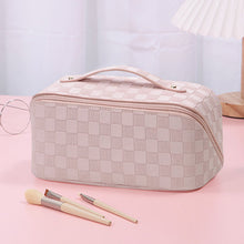 Load image into Gallery viewer, Vintage Check Cosmetic Bag