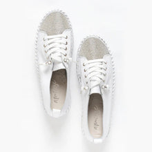 Load image into Gallery viewer, DIAMOND SILVER LEATHER SNEAKERS