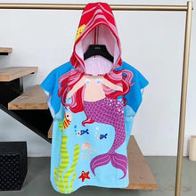 Load image into Gallery viewer, Cartoon Bath Towel