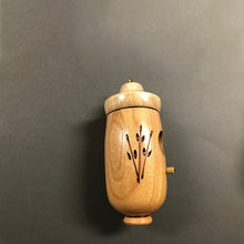 Load image into Gallery viewer, Hummingbird House