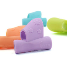 Load image into Gallery viewer, Children's Finger Grip Pencil Holder