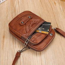 Load image into Gallery viewer, Vintage Mini Crossbody Bag