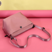 Load image into Gallery viewer, Elegant Dumpling Bag