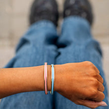 Load image into Gallery viewer, Multiple Color Bangle