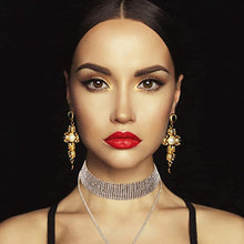 Load image into Gallery viewer, Rhinestone Tassel Choker