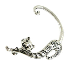 Load image into Gallery viewer, Vintage Cat Tail Ear Ring Stud