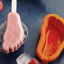 Load image into Gallery viewer, Split Ice Cream Mold with Lid