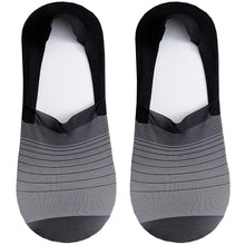 Load image into Gallery viewer, Men's Invisible Ice Silk Boat Socks