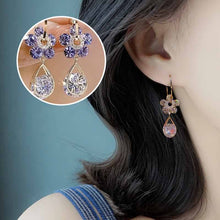 Load image into Gallery viewer, Fashion Flower Crystal Earrings