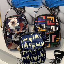 Load image into Gallery viewer, Nylon Print Crossbody Bag