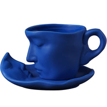 Load image into Gallery viewer, Kissing Mug Set