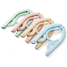 Load image into Gallery viewer, Portable Travel Hangers

