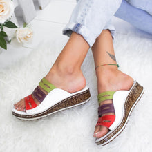 Load image into Gallery viewer, Modern Multi-color Stitching Slippers

