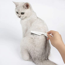 Load image into Gallery viewer, Multifunctional Pet Hair Comb Flea and Tear Stain Removal
