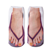 Load image into Gallery viewer, Manicure Print Socks
