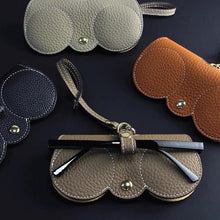 Load image into Gallery viewer, Soft Leather Sunglasses Bag
