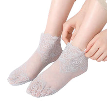 Load image into Gallery viewer, Ladies Fashion Lace Socks
