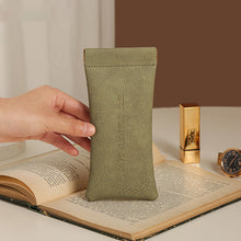 Load image into Gallery viewer, Portable Compression Shrapnel Glasses Case
