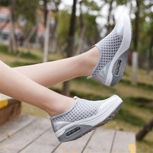 Load image into Gallery viewer, Women&#39;s Mesh Stitching Air Cushion Shaking Sneakers
