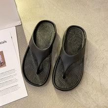 Load image into Gallery viewer, Soft Bottom Thickened Simple Beach Sandals

