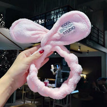 Load image into Gallery viewer, Coral Fleece Hair Band
