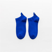 Load image into Gallery viewer, Women&#39;s Funny Expression Socks
