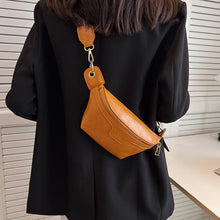 Load image into Gallery viewer, Retro Leather Wide Strap Waist Bag
