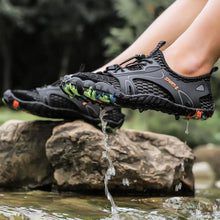 Load image into Gallery viewer, Men&#39;s Outdoor Quick-drying Hiking Shoes

