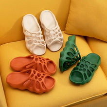 Load image into Gallery viewer, Spider Web Upper Sandals
