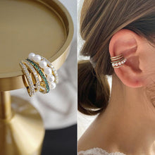 Load image into Gallery viewer, Adjustable No Piercing Ear Clip
