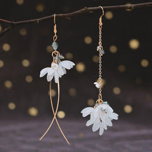 Load image into Gallery viewer, Asymmetric Flower Drop Earrings
